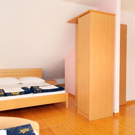 Apartments With A Swimming Pool Jadranovo, Crikvenica - 3238 Phòng bức ảnh