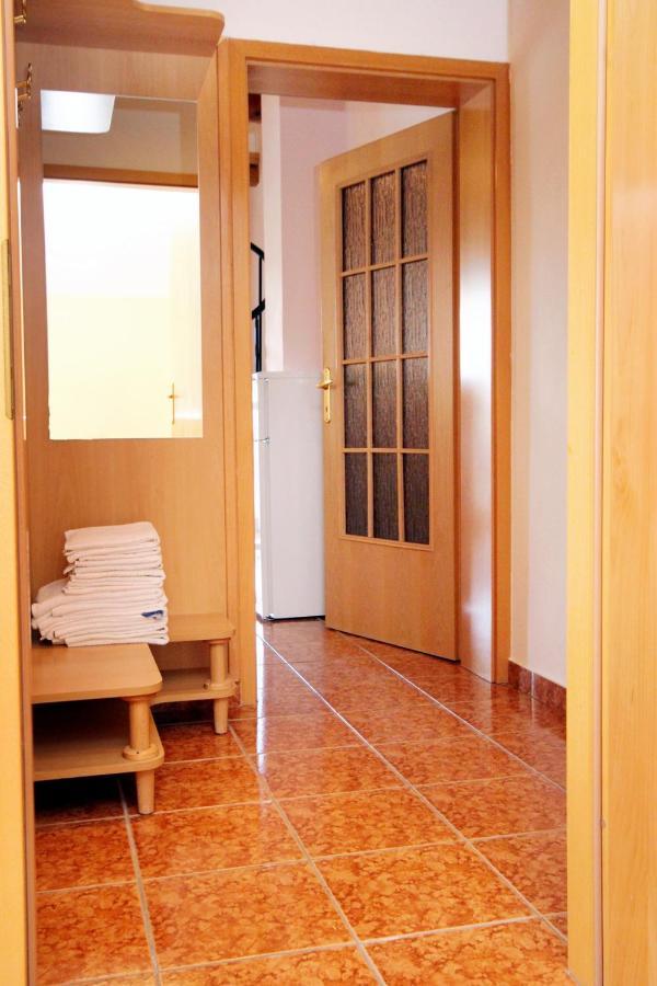 Apartments With A Swimming Pool Jadranovo, Crikvenica - 3238 Ngoại thất bức ảnh