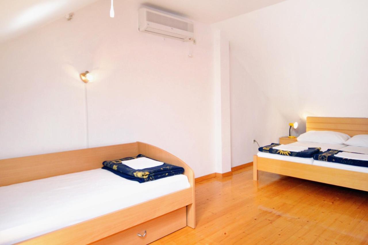 Apartments With A Swimming Pool Jadranovo, Crikvenica - 3238 Ngoại thất bức ảnh