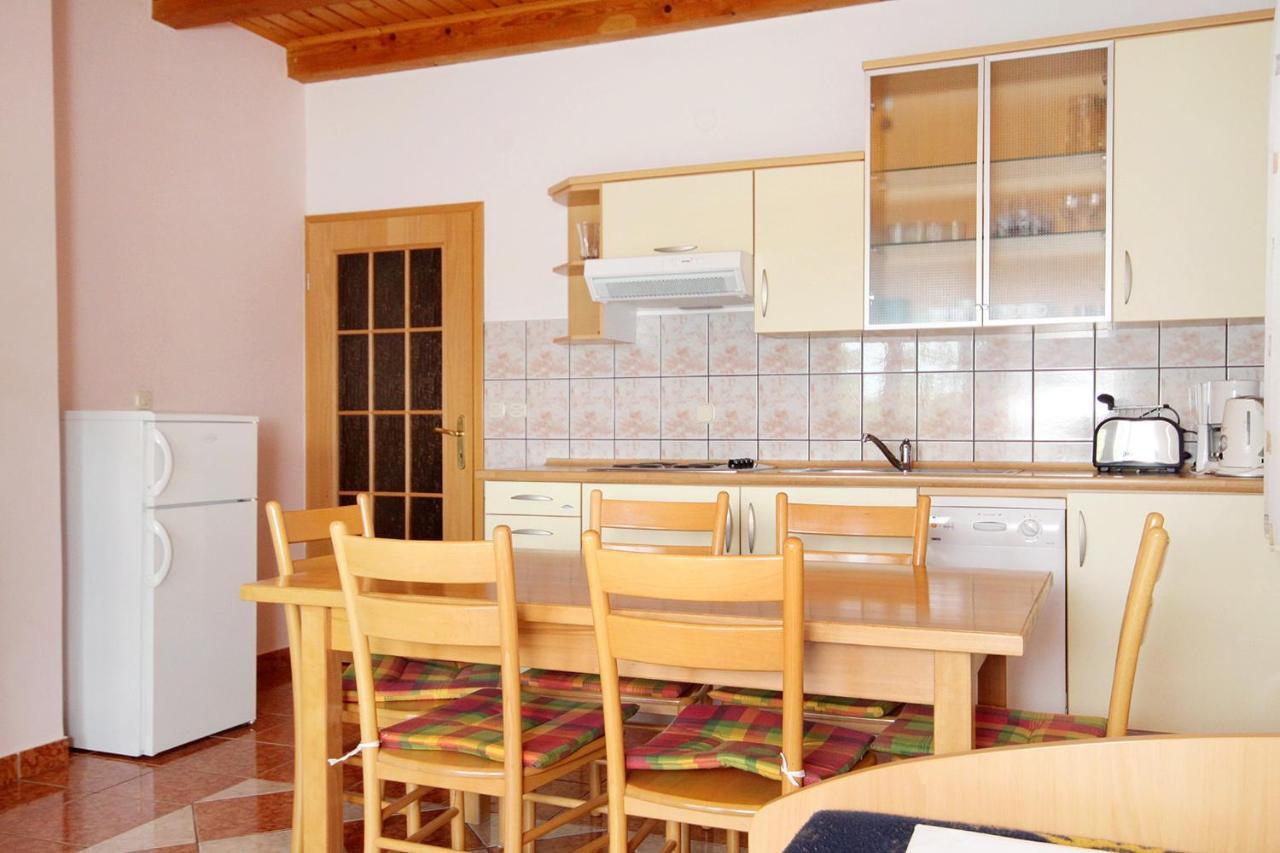 Apartments With A Swimming Pool Jadranovo, Crikvenica - 3238 Ngoại thất bức ảnh