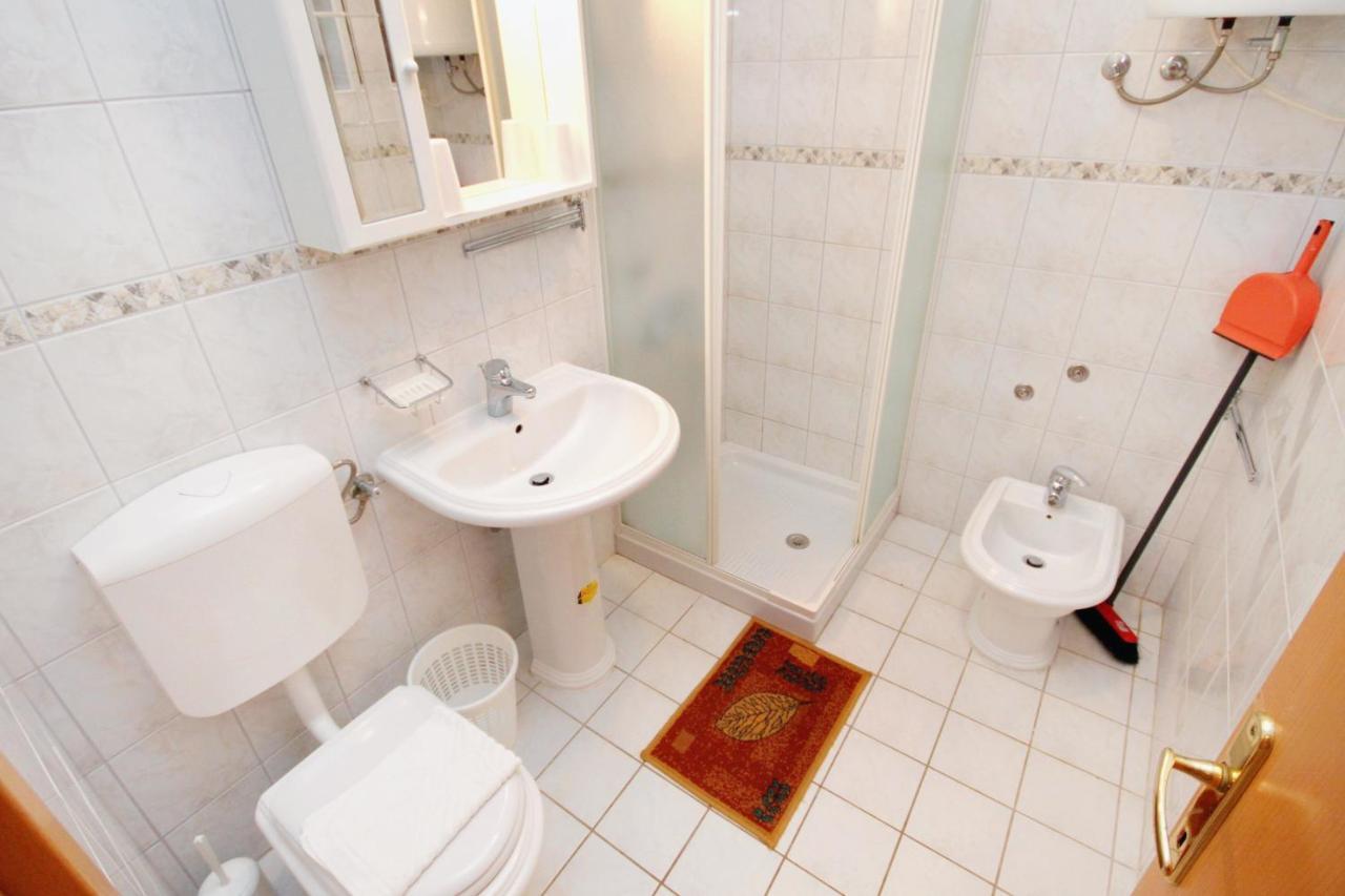 Apartments With A Swimming Pool Jadranovo, Crikvenica - 3238 Ngoại thất bức ảnh