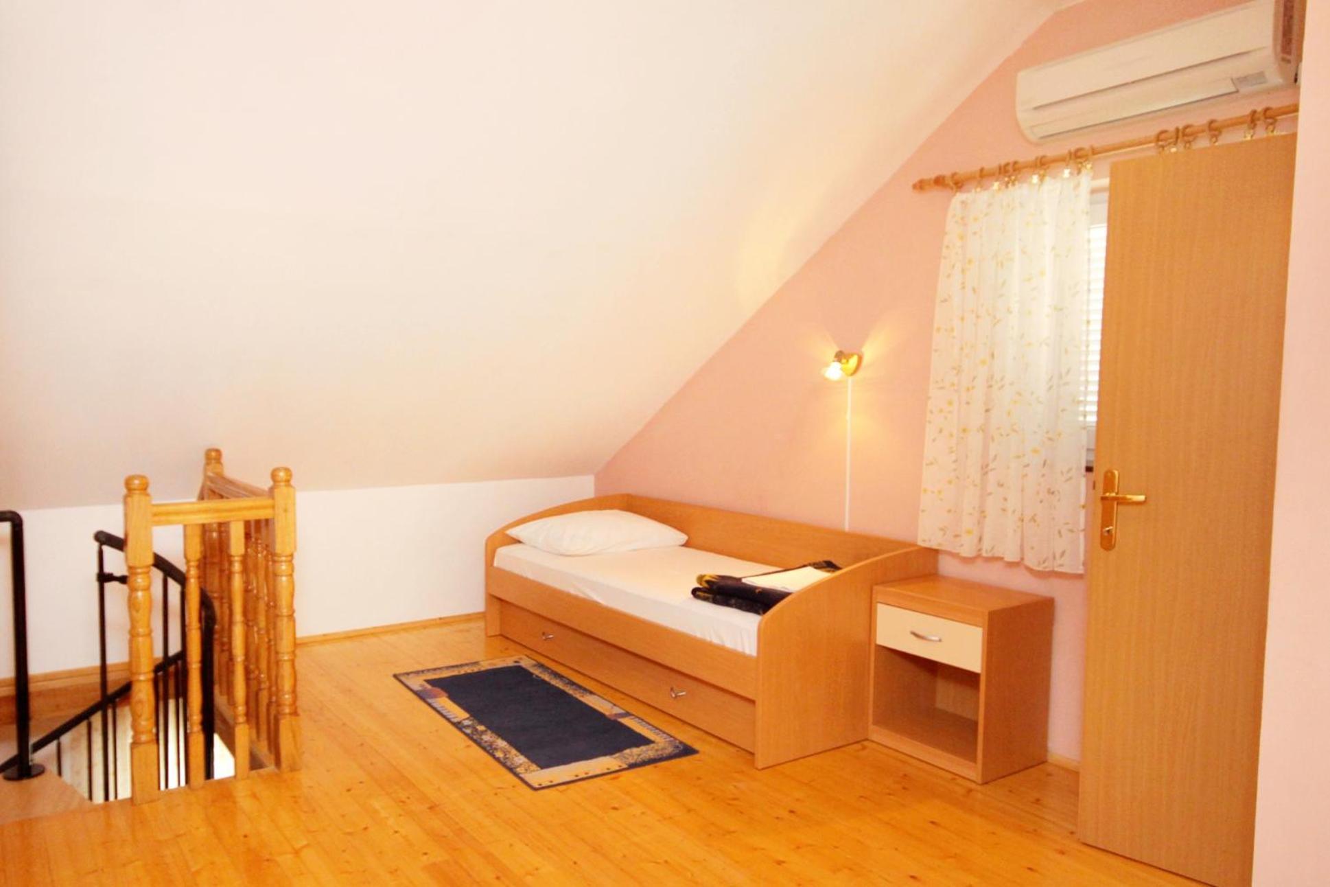 Apartments With A Swimming Pool Jadranovo, Crikvenica - 3238 Phòng bức ảnh